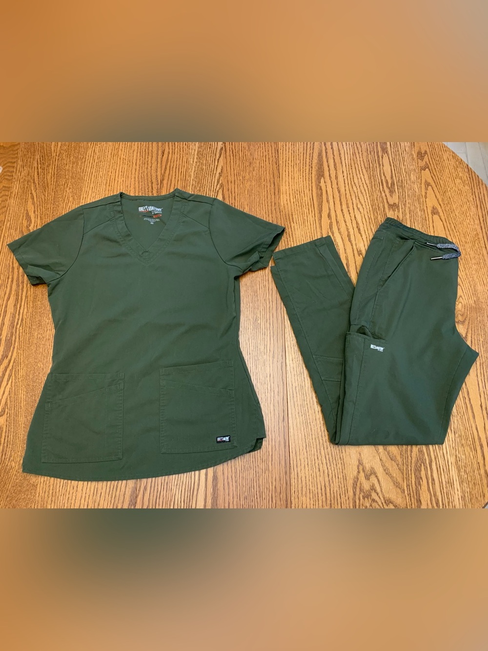 Grey's Anatomy Olive Green V-Neck Scrub Top & Jogger Pants